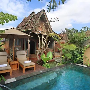 Resort Artist Village By Pramana Watu Kurung